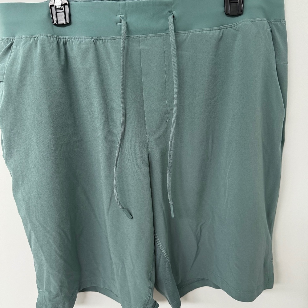 Lululemon men’s shorts
